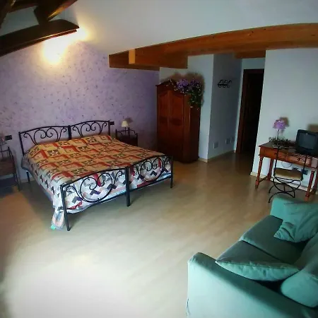Agriturismo Il Tondino Country house *