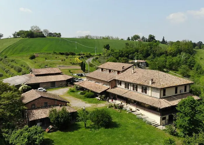 Agriturismo Il Tondino Летний дом *